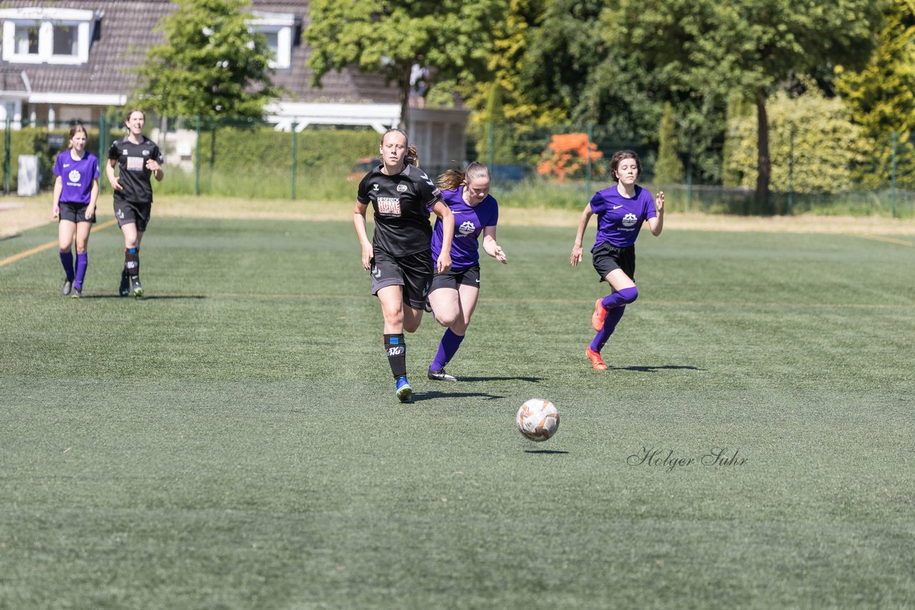 Bild 75 - wBJ SV Henstedt Ulzburg - TuS Rotenhof : Ergebnis: 12:0